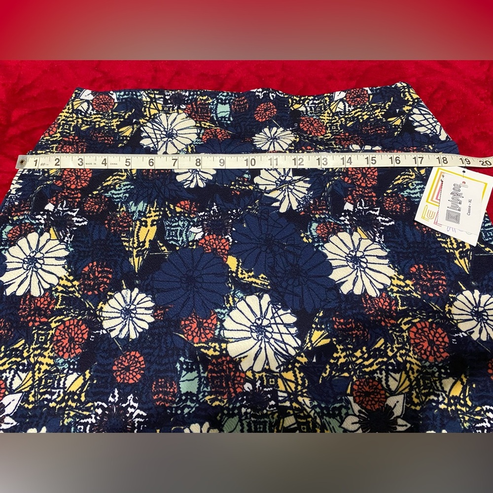 CLOSET CLEAR OUT ALL LULAROE MAKE AN OFFER BUNDLE NWT XL High Waisted Stretch ❤️ - Picture 6 of 13